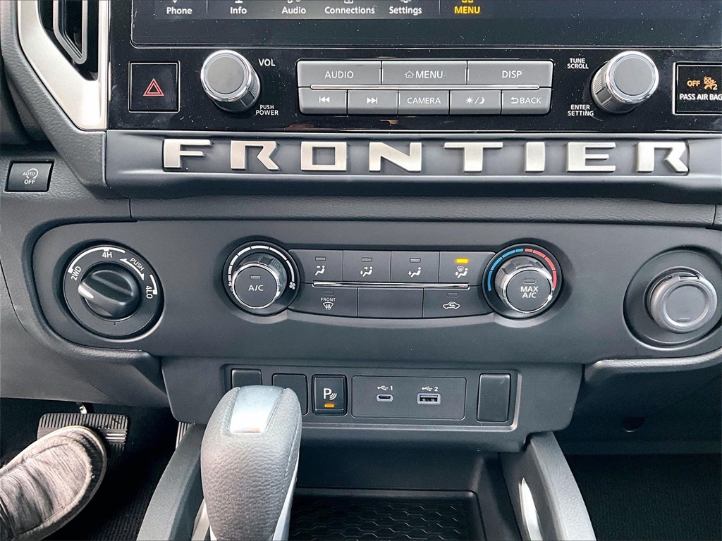 2025 Nissan Frontier SV - Photo 25