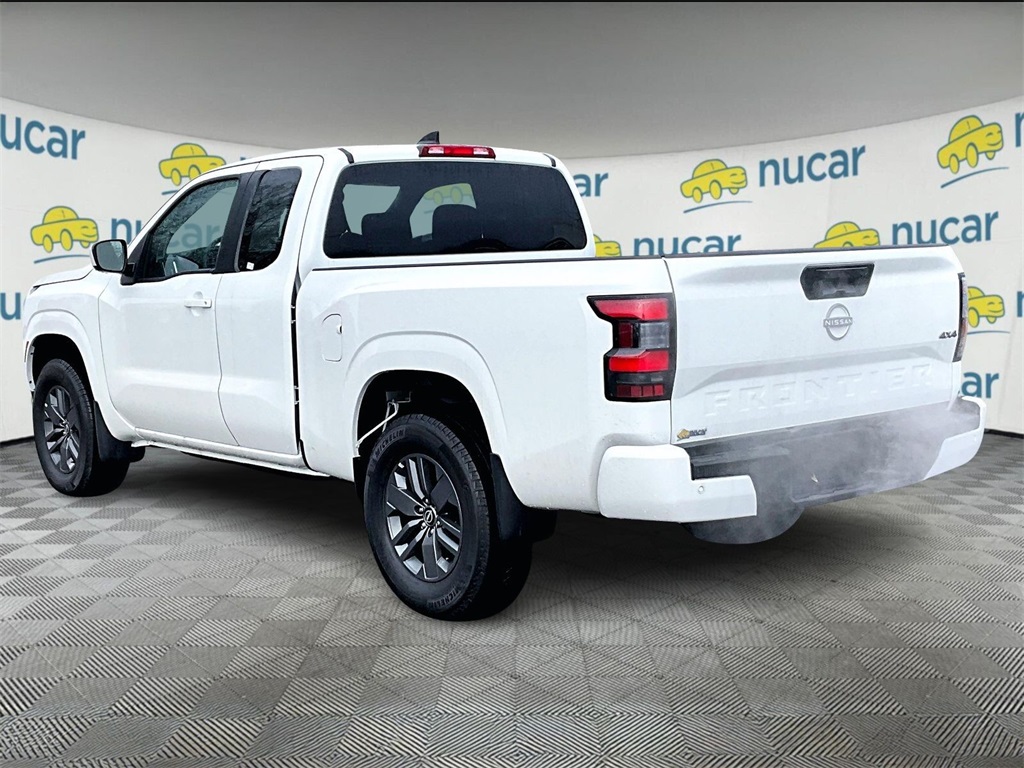 2025 Nissan Frontier SV - Photo 4