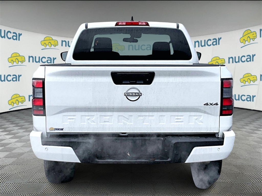2025 Nissan Frontier SV - Photo 5