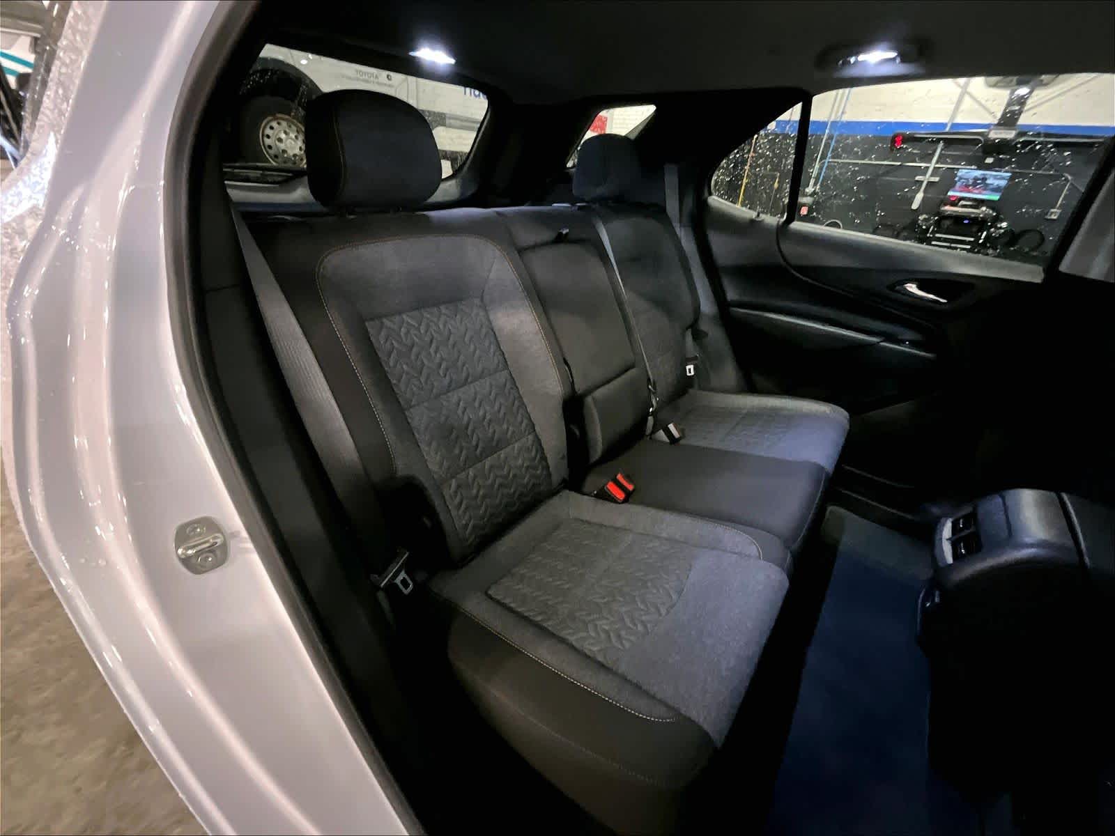 2022 Chevrolet Equinox LT - Photo 16