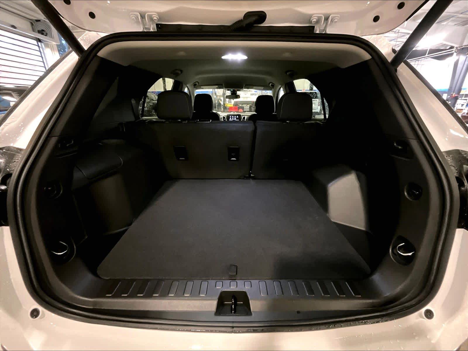 2022 Chevrolet Equinox LT - Photo 17