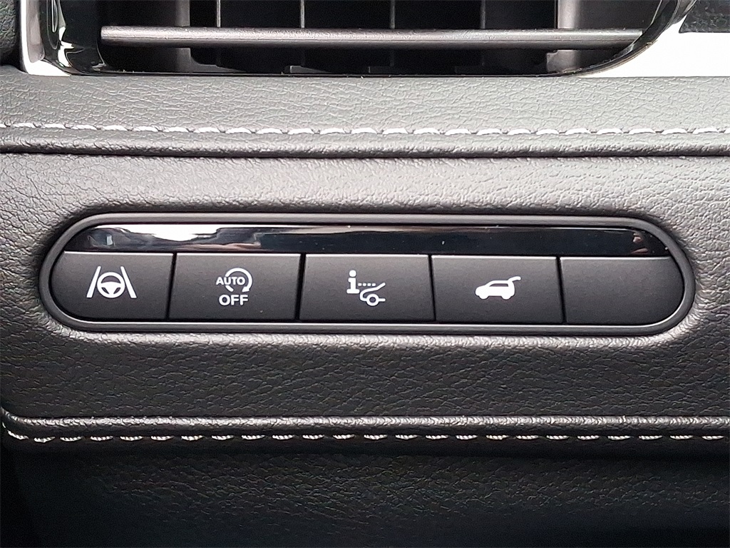 2026 INFINITI QX80 LUXE - Photo 18