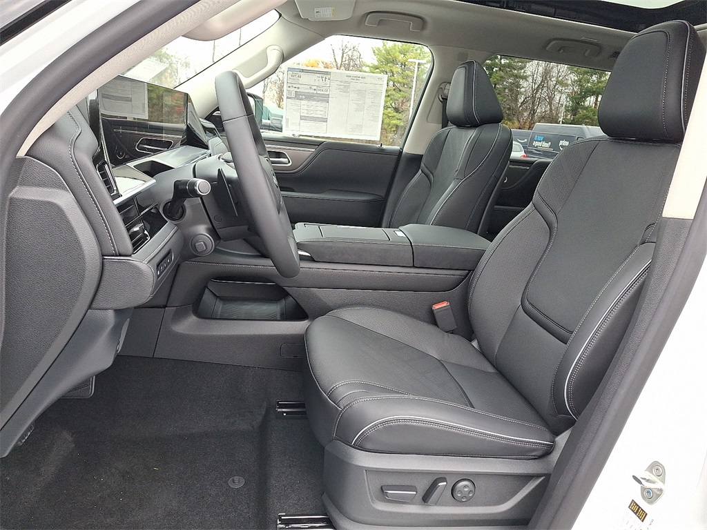 2026 INFINITI QX80 LUXE - Photo 10