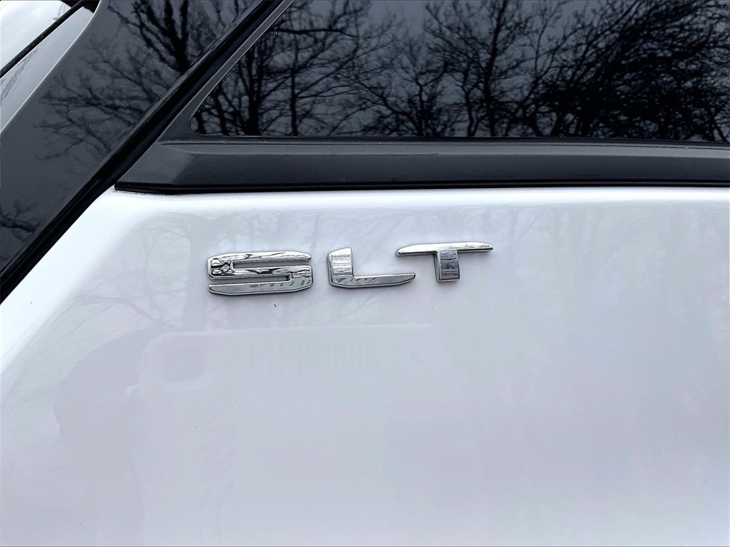 2024 GMC Terrain SLT - Photo 28