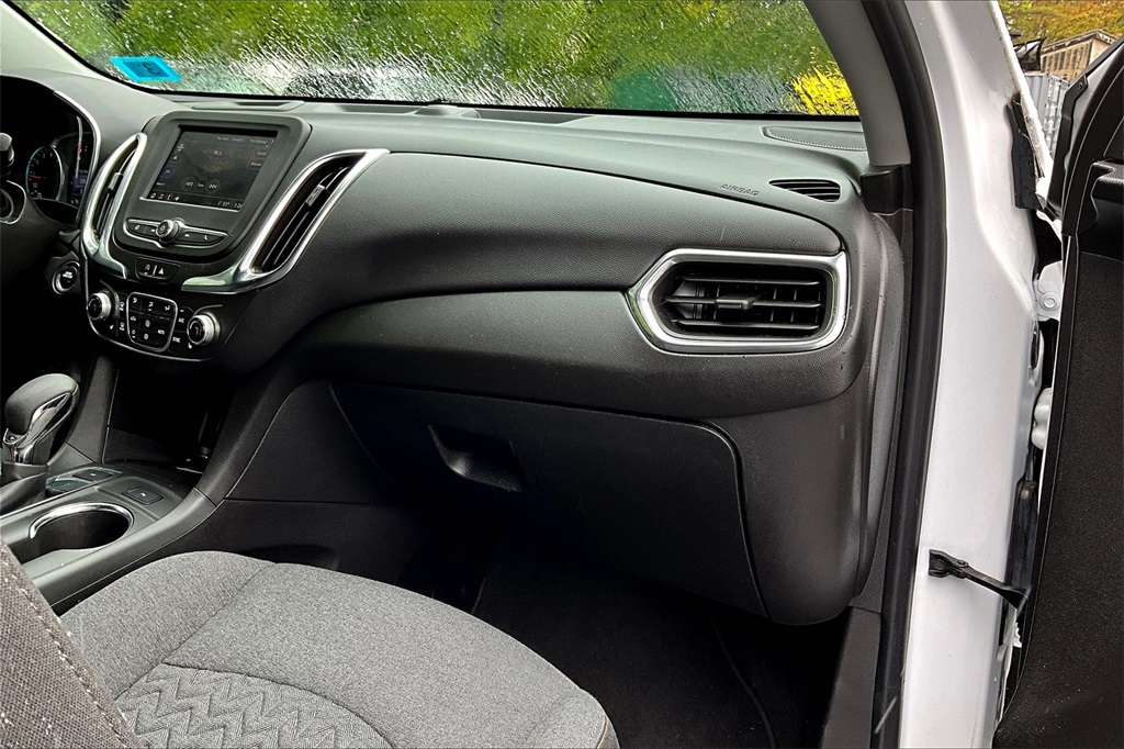 2022 Chevrolet Equinox LT - Photo 13