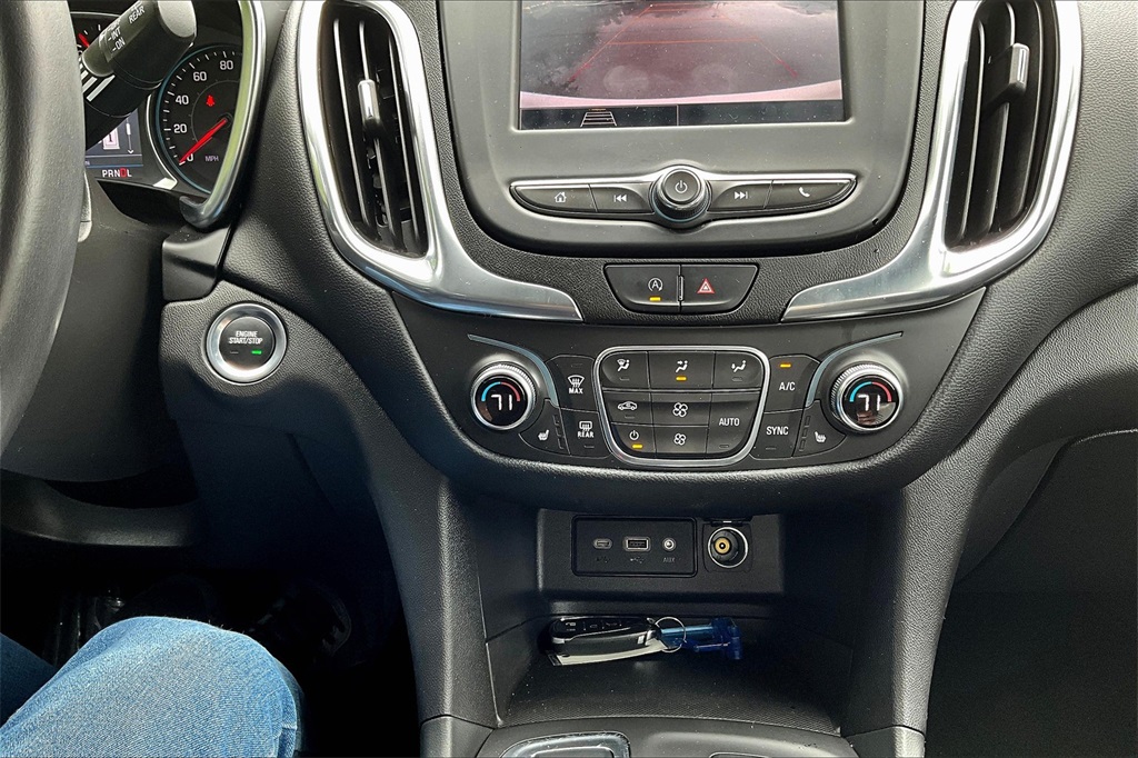 2022 Chevrolet Equinox LT - Photo 25