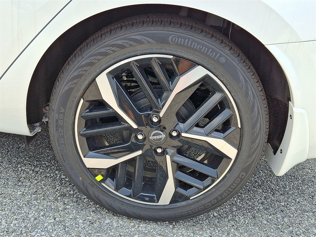 2025 Nissan Versa 1.6 SR - Photo 5