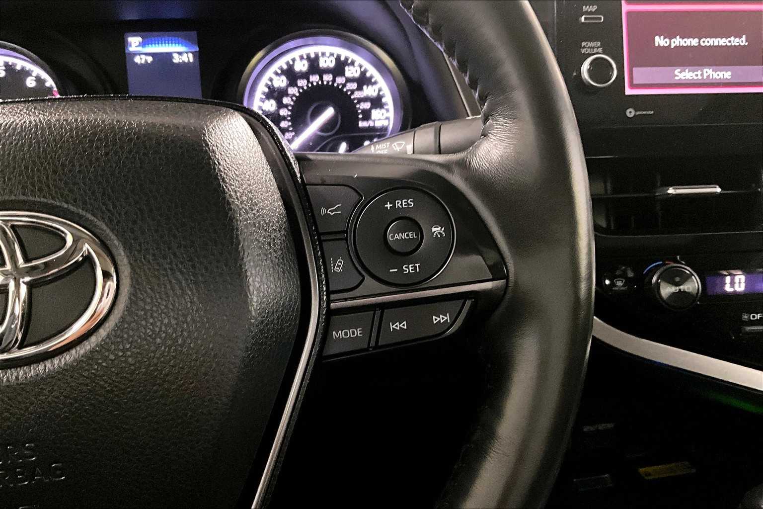 2023 Toyota Camry SE - Photo 24