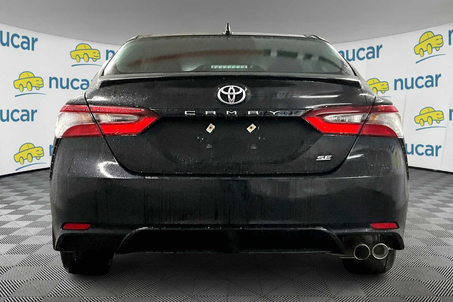 2023 Toyota Camry SE - Photo 5