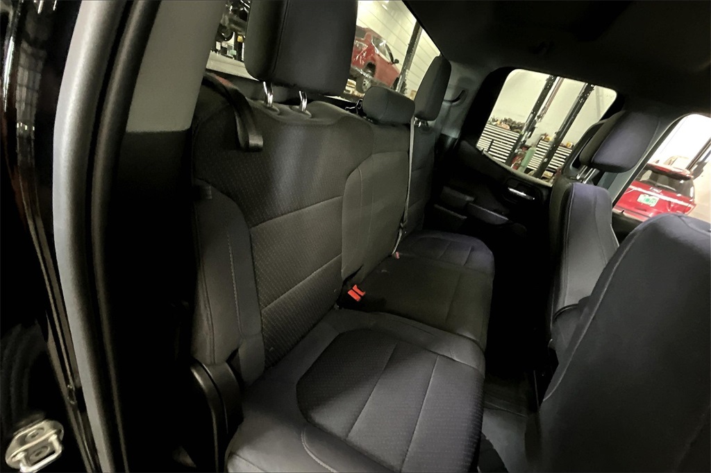 2019 Chevrolet Silverado 1500 WT - Photo 16