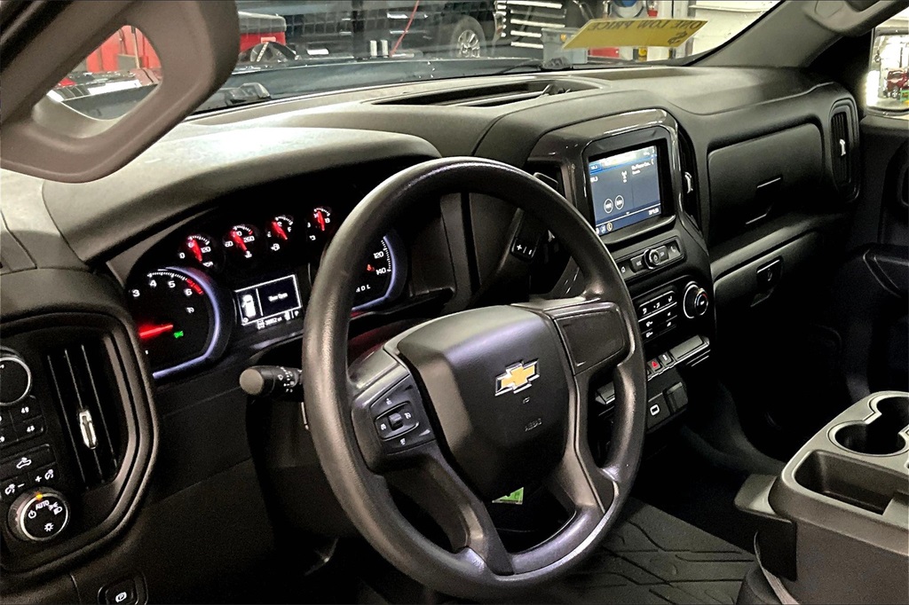 2019 Chevrolet Silverado 1500 WT - Photo 8