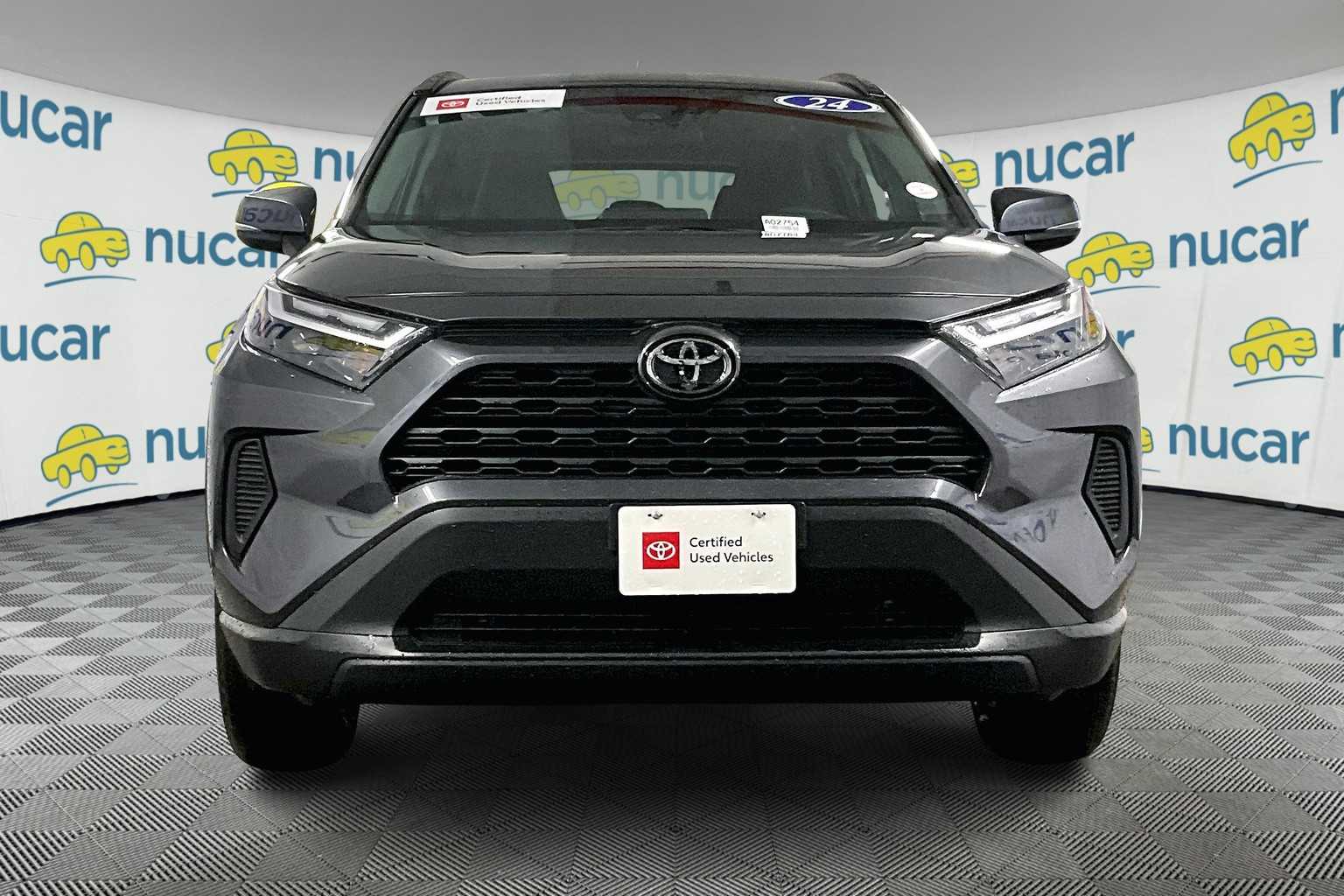2024 Toyota RAV4 XLE - Photo 2