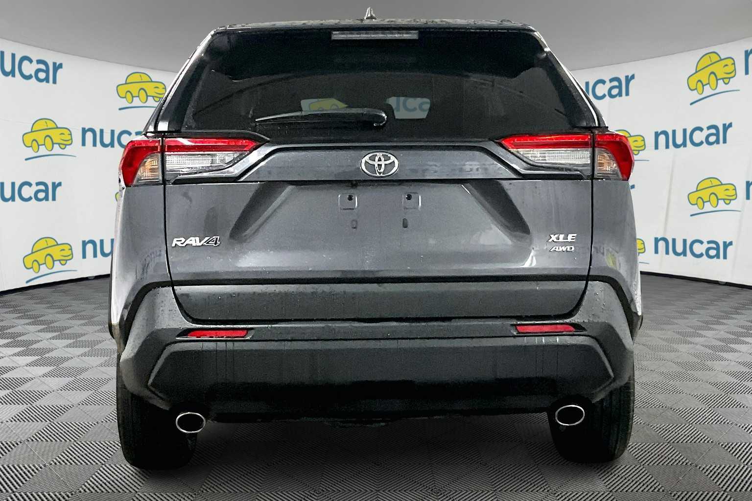 2024 Toyota RAV4 XLE - Photo 5
