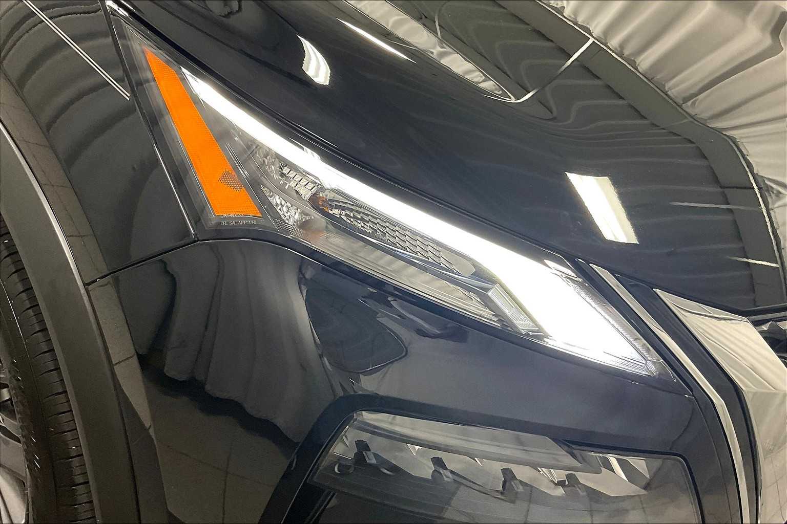 2023 Nissan Rogue S - Photo 32
