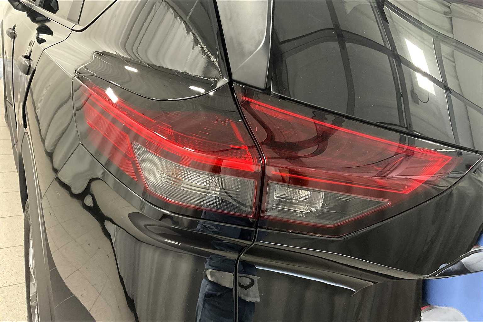 2023 Nissan Rogue S - Photo 33