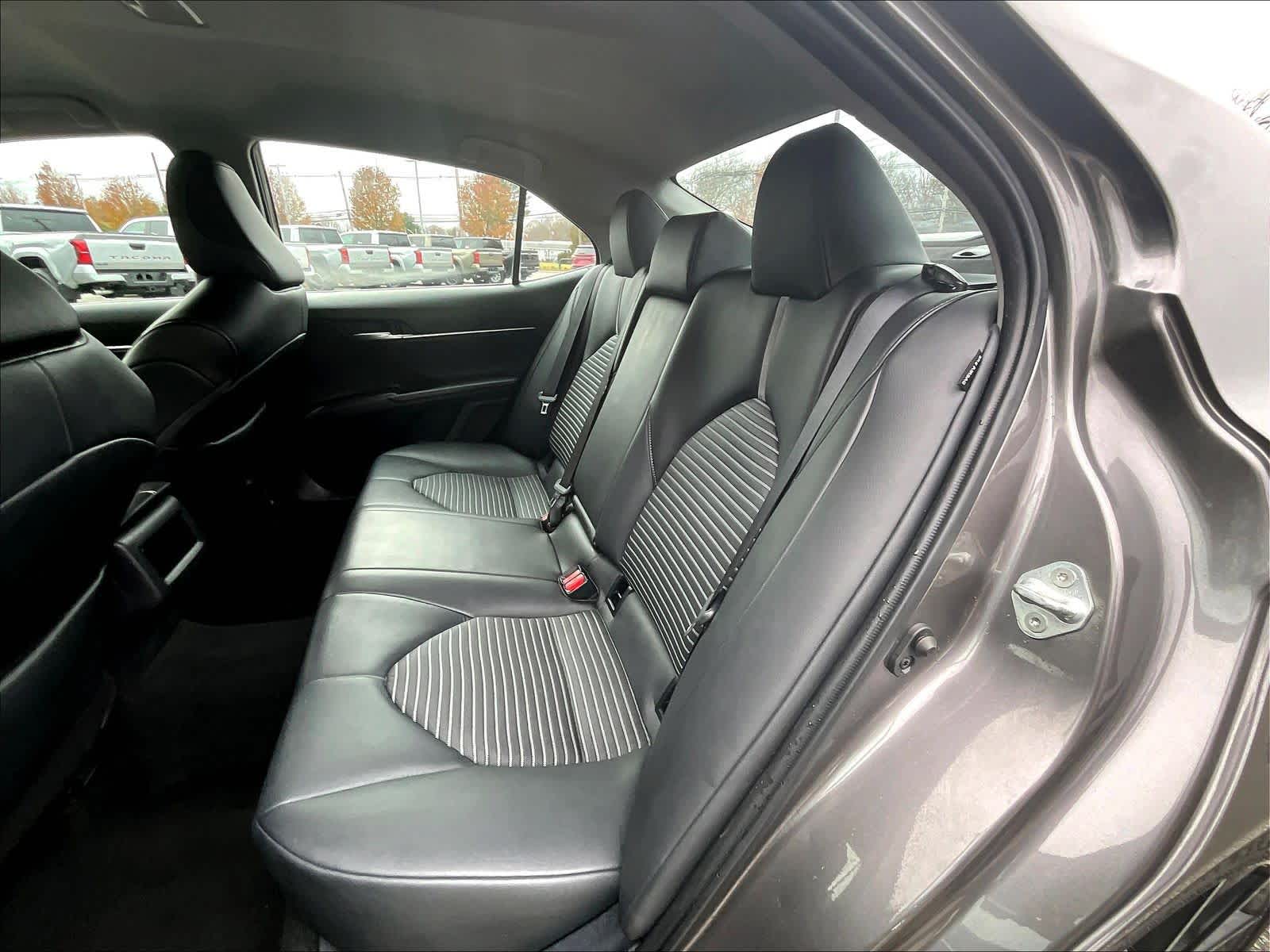 2023 Toyota Camry SE - Photo 15
