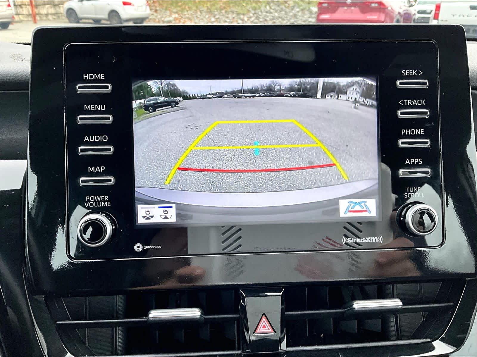 2023 Toyota Camry SE - Photo 19