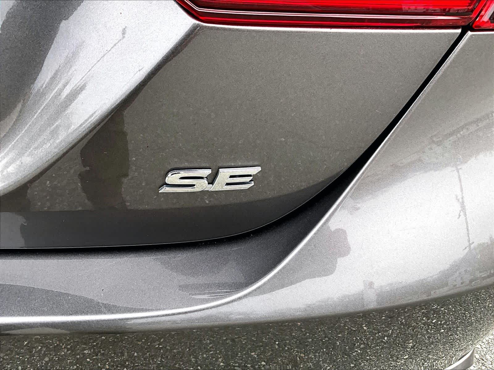 2023 Toyota Camry SE - Photo 28