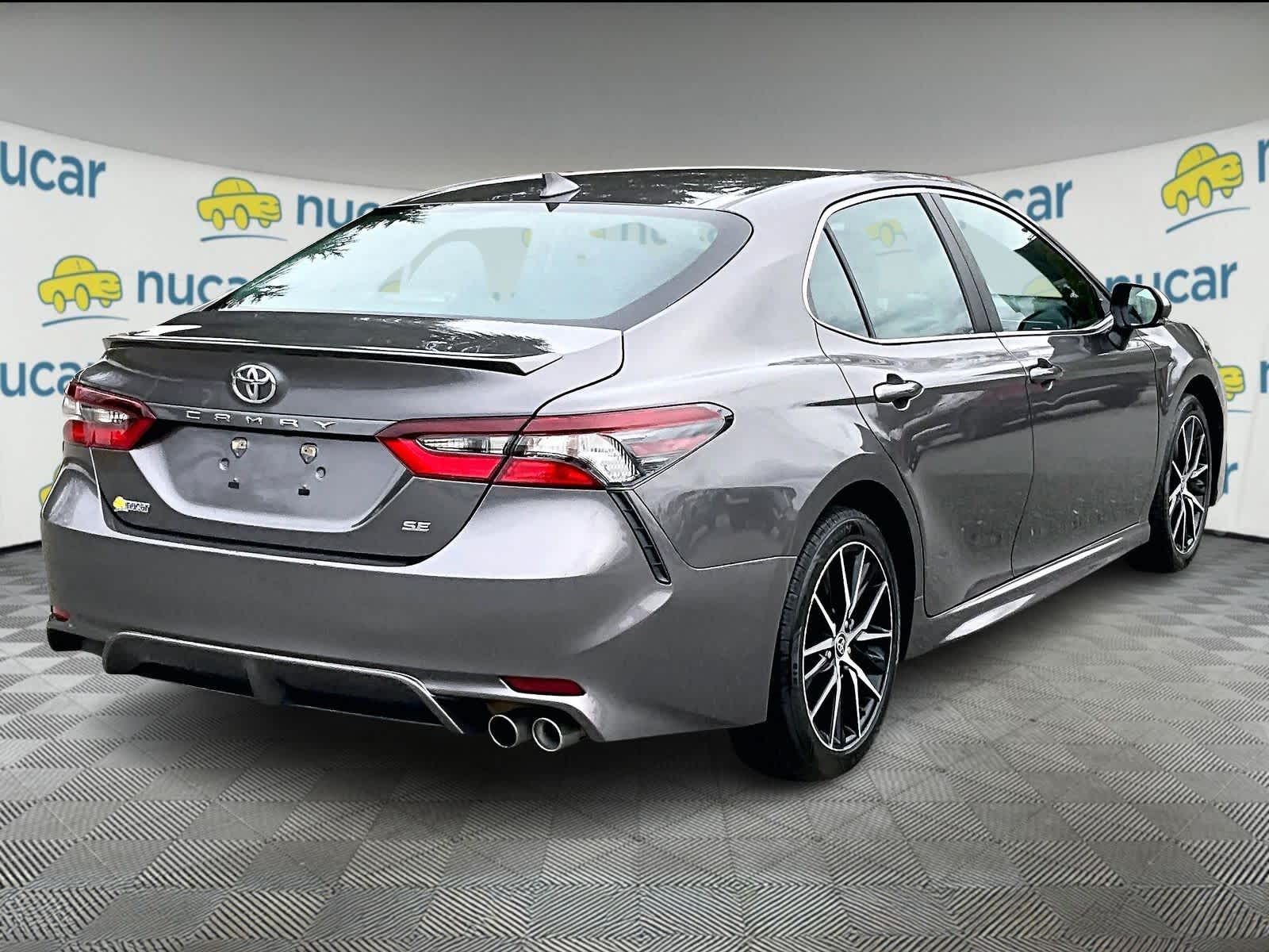 2023 Toyota Camry SE - Photo 6