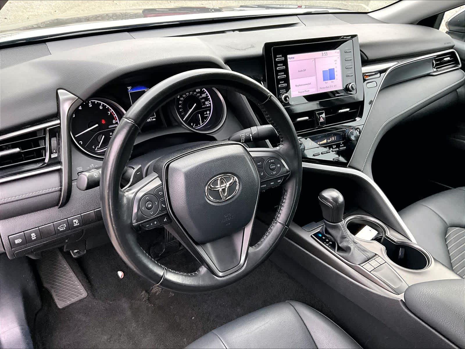 2023 Toyota Camry SE - Photo 8