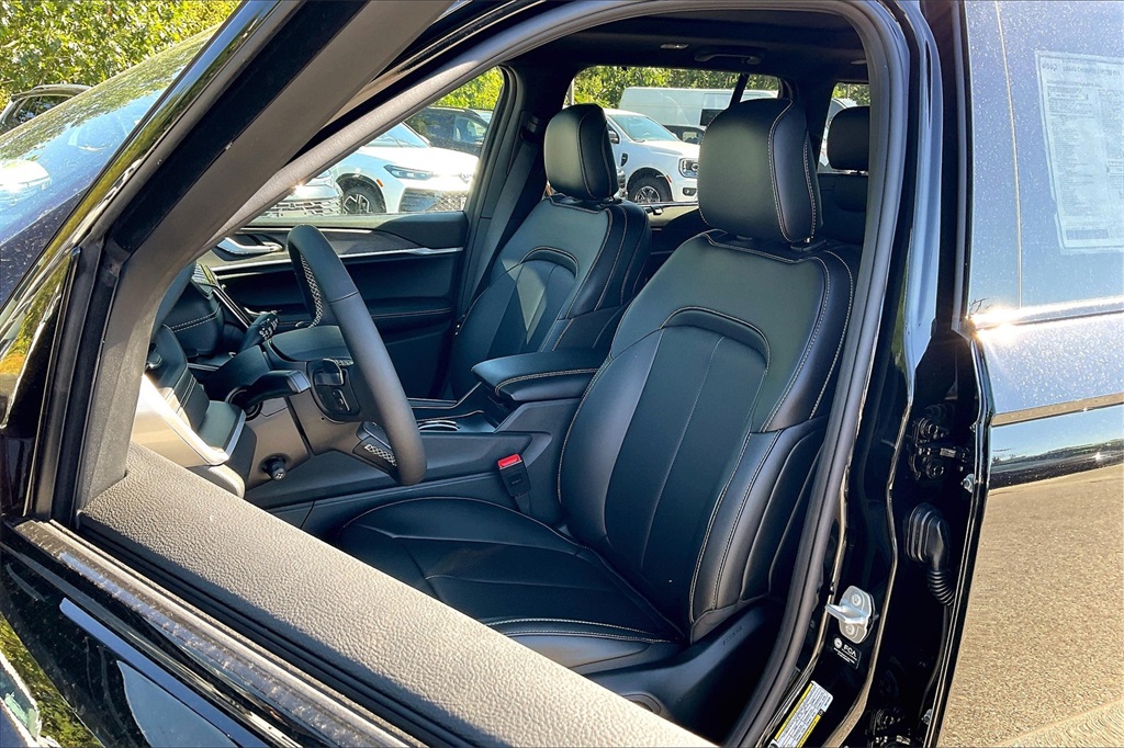 2025 Jeep Grand Cherokee Limited - Photo 11