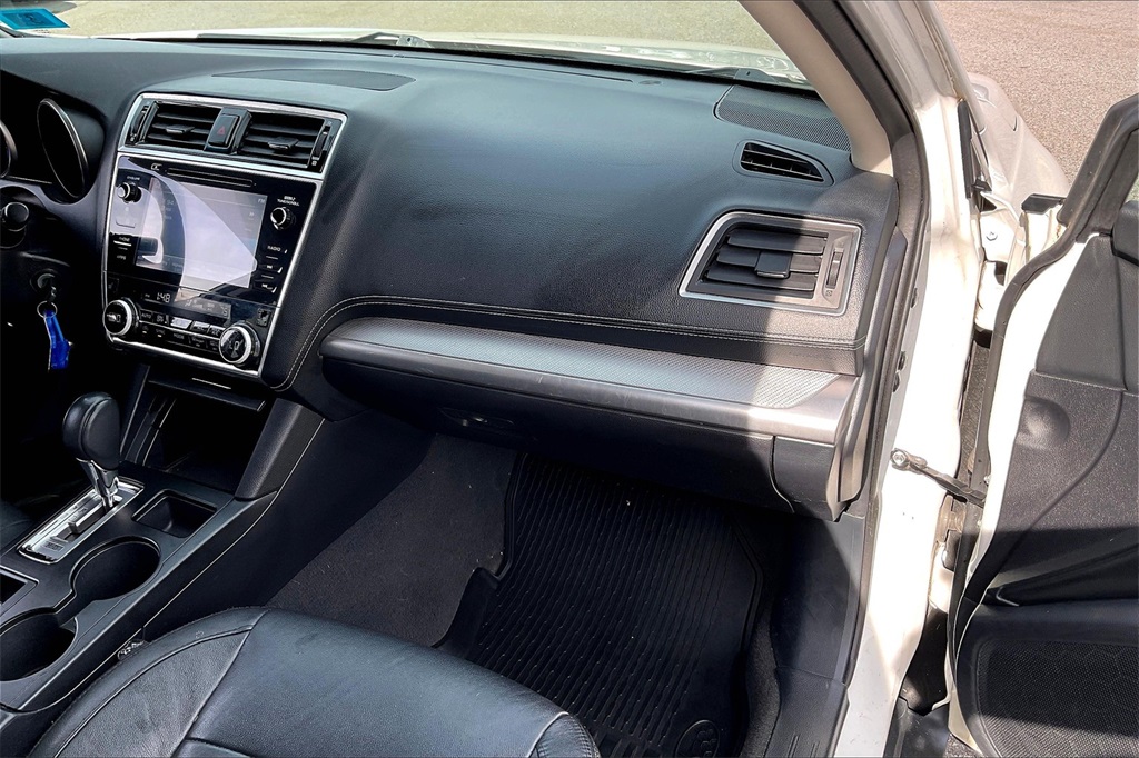 2018 Subaru Outback 2.5i Premium - Photo 12