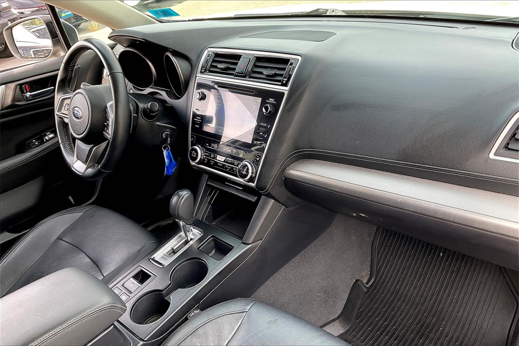 2018 Subaru Outback 2.5i Premium - Photo 13