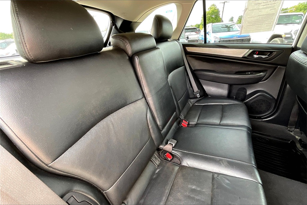 2018 Subaru Outback 2.5i Premium - Photo 15