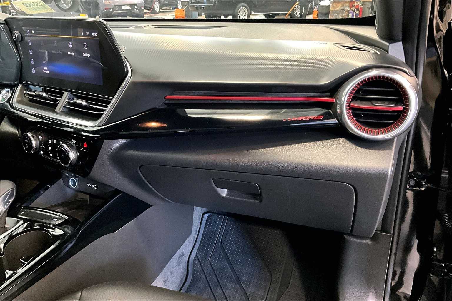 2025 Chevrolet Trax 2RS - Photo 13