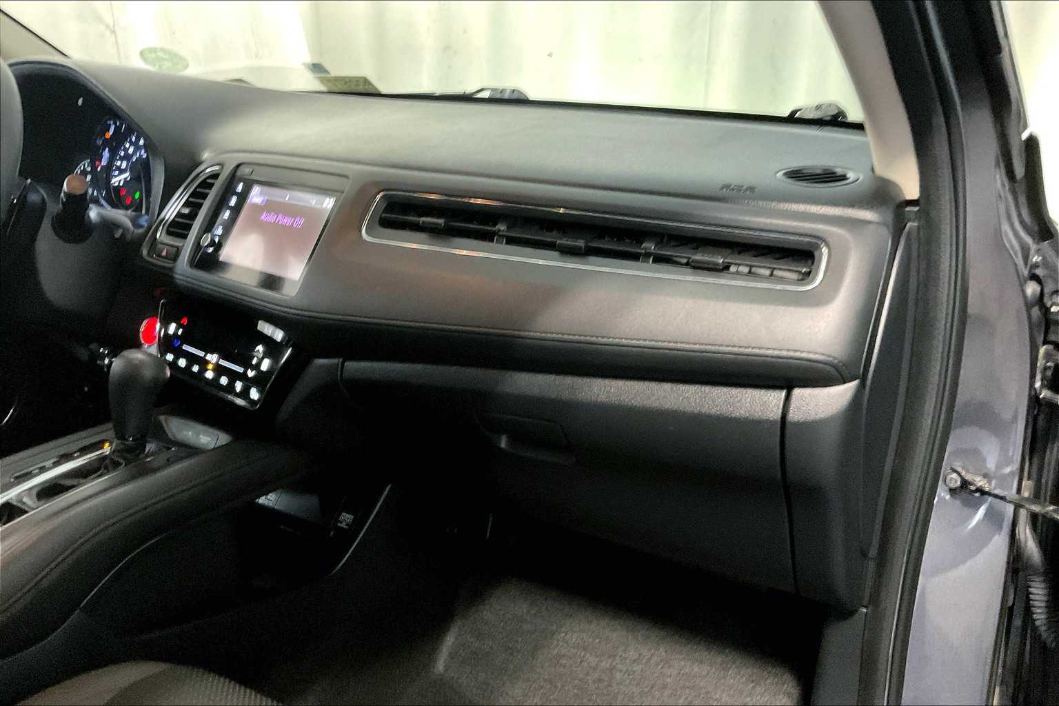 2021 Honda HR-V EX - Photo 13