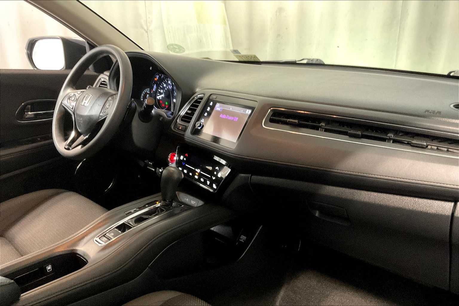 2021 Honda HR-V EX - Photo 14