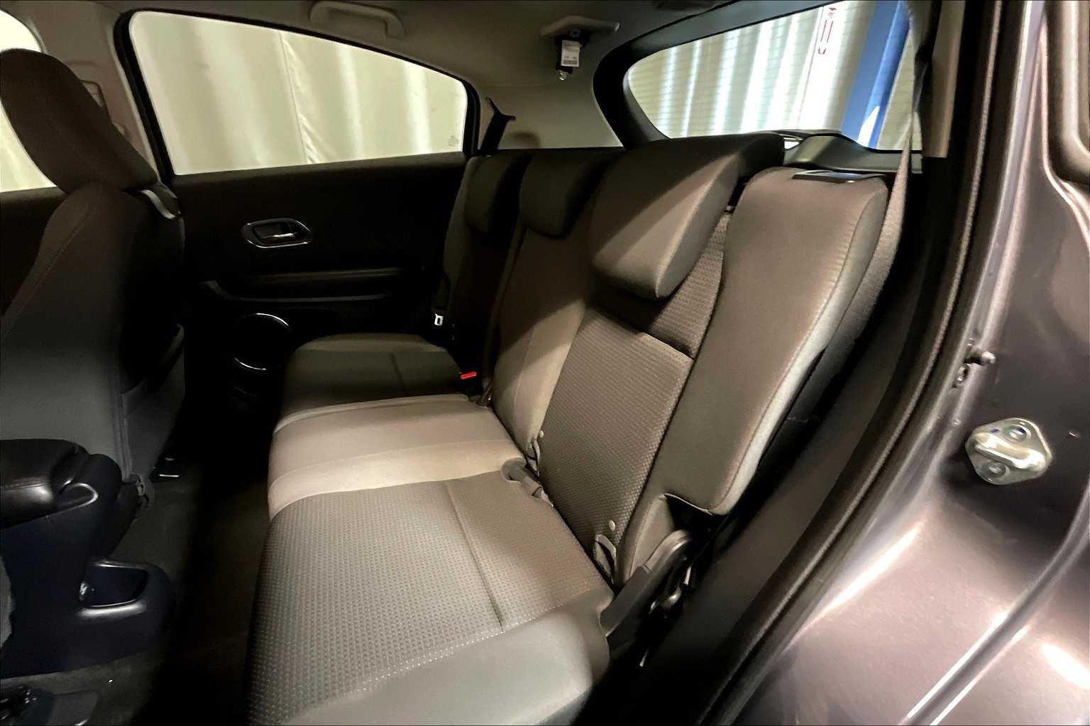 2021 Honda HR-V EX - Photo 15