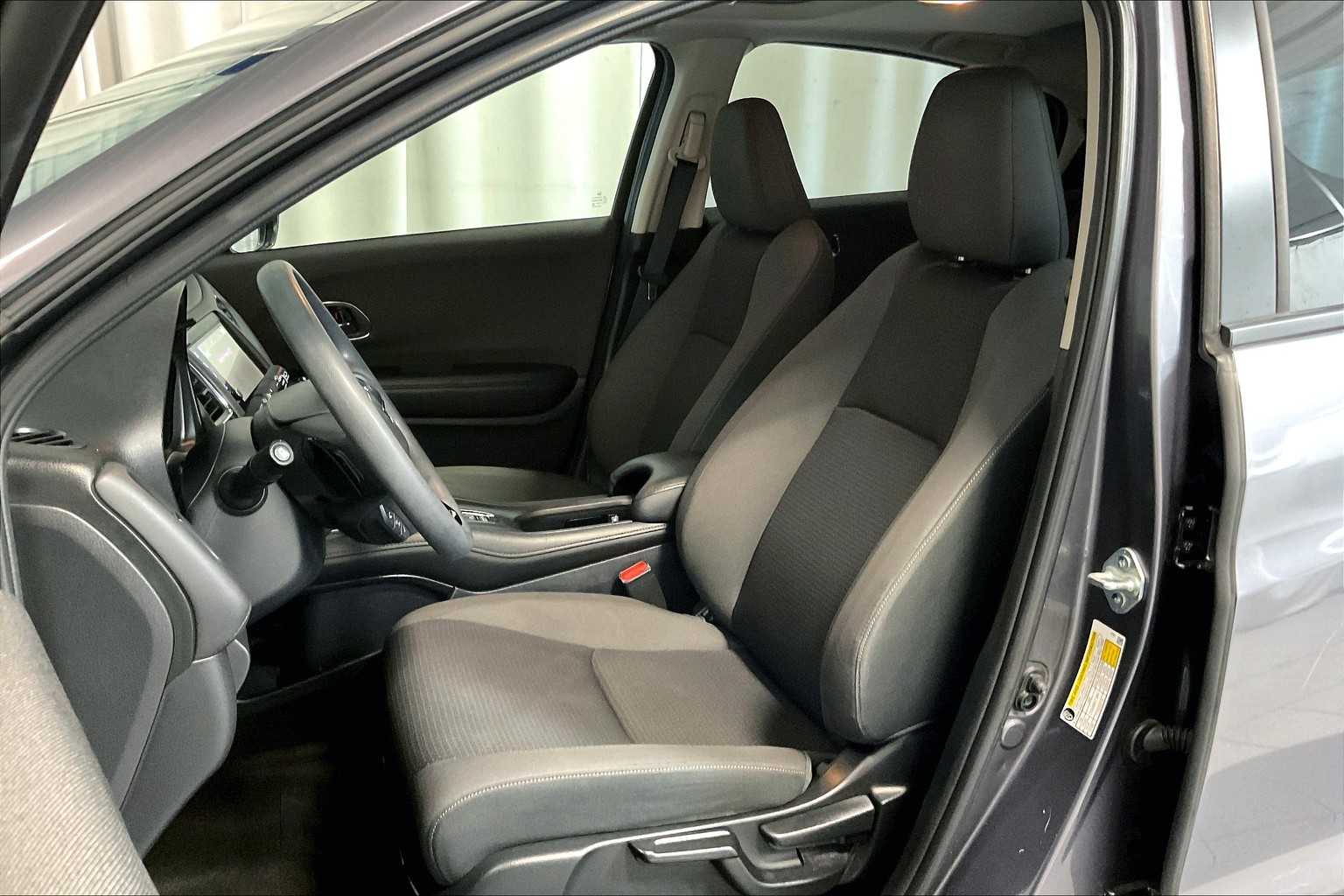 2021 Honda HR-V EX - Photo 10