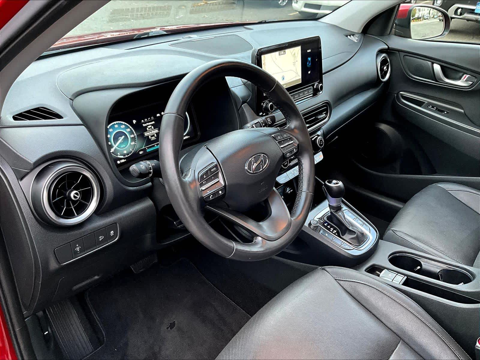 2022 Hyundai Kona Limited - Photo 8