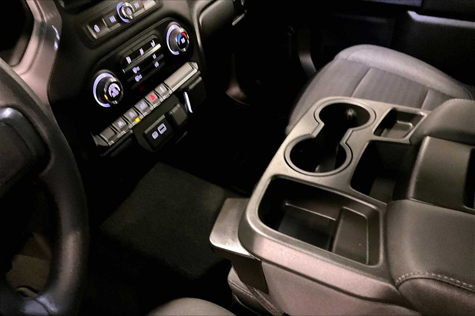 2022 Chevrolet Silverado 1500 Custom - Photo 20