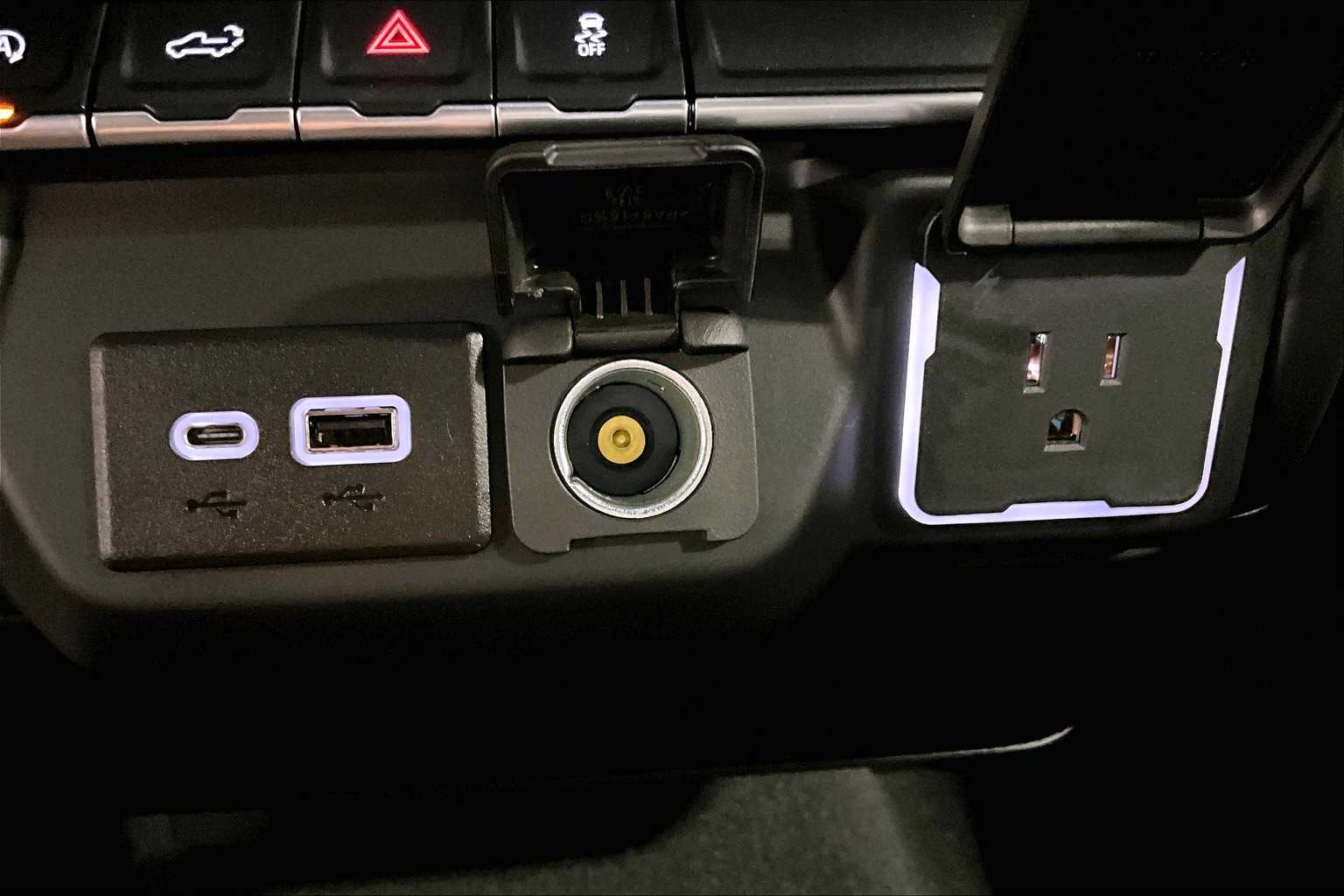 2022 Chevrolet Silverado 1500 Custom - Photo 26