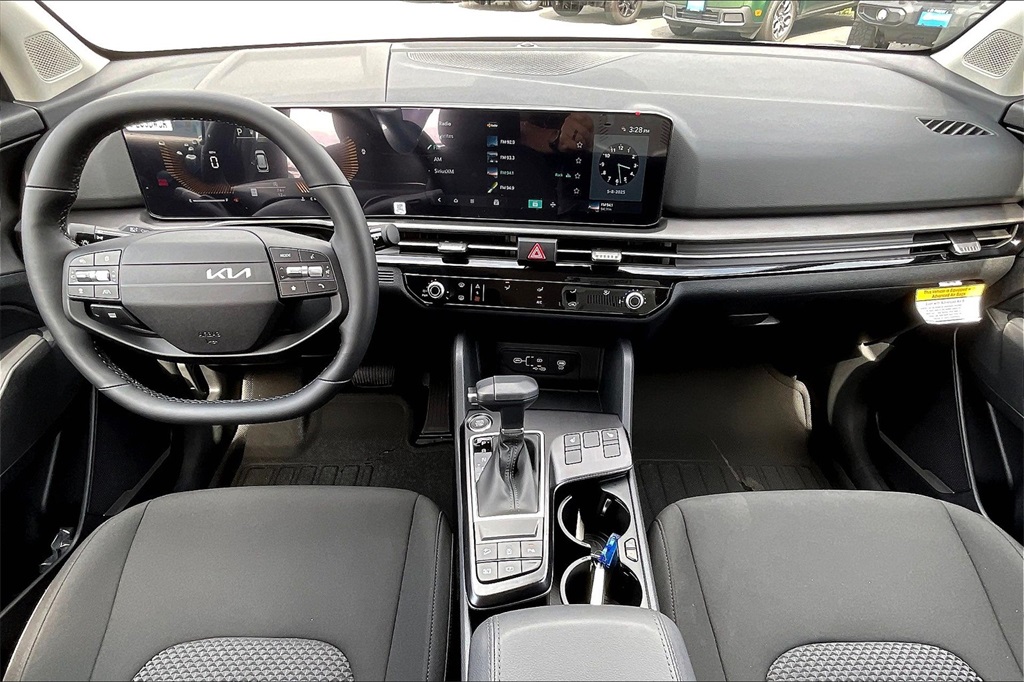 2026 Kia Sportage LX - Photo 12