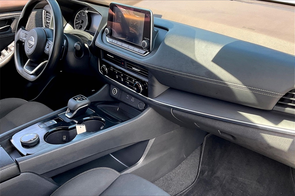 2023 Nissan Rogue S - Photo 13