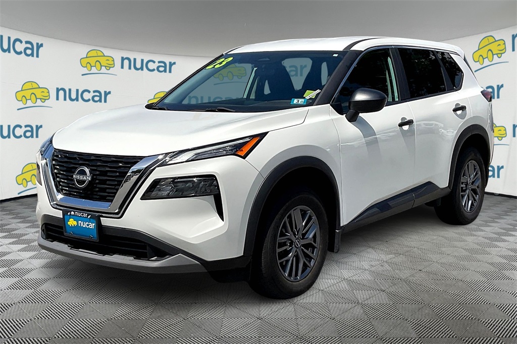 2023 Nissan Rogue S - Photo 3