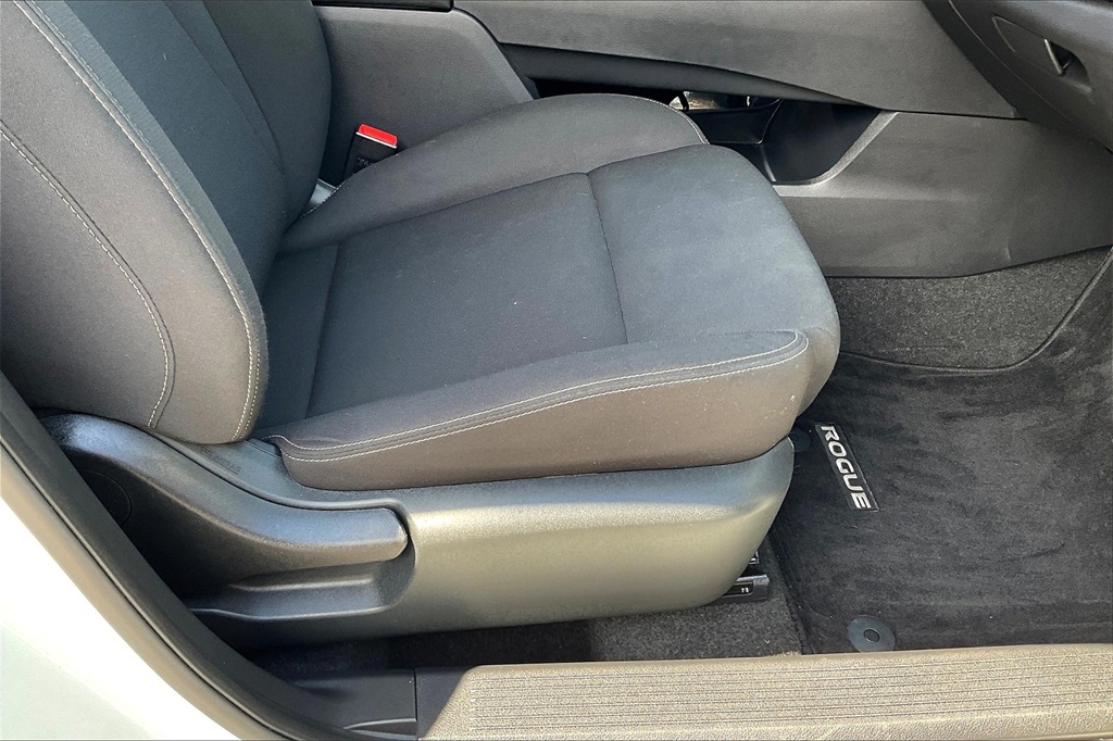 2023 Nissan Rogue S - Photo 33