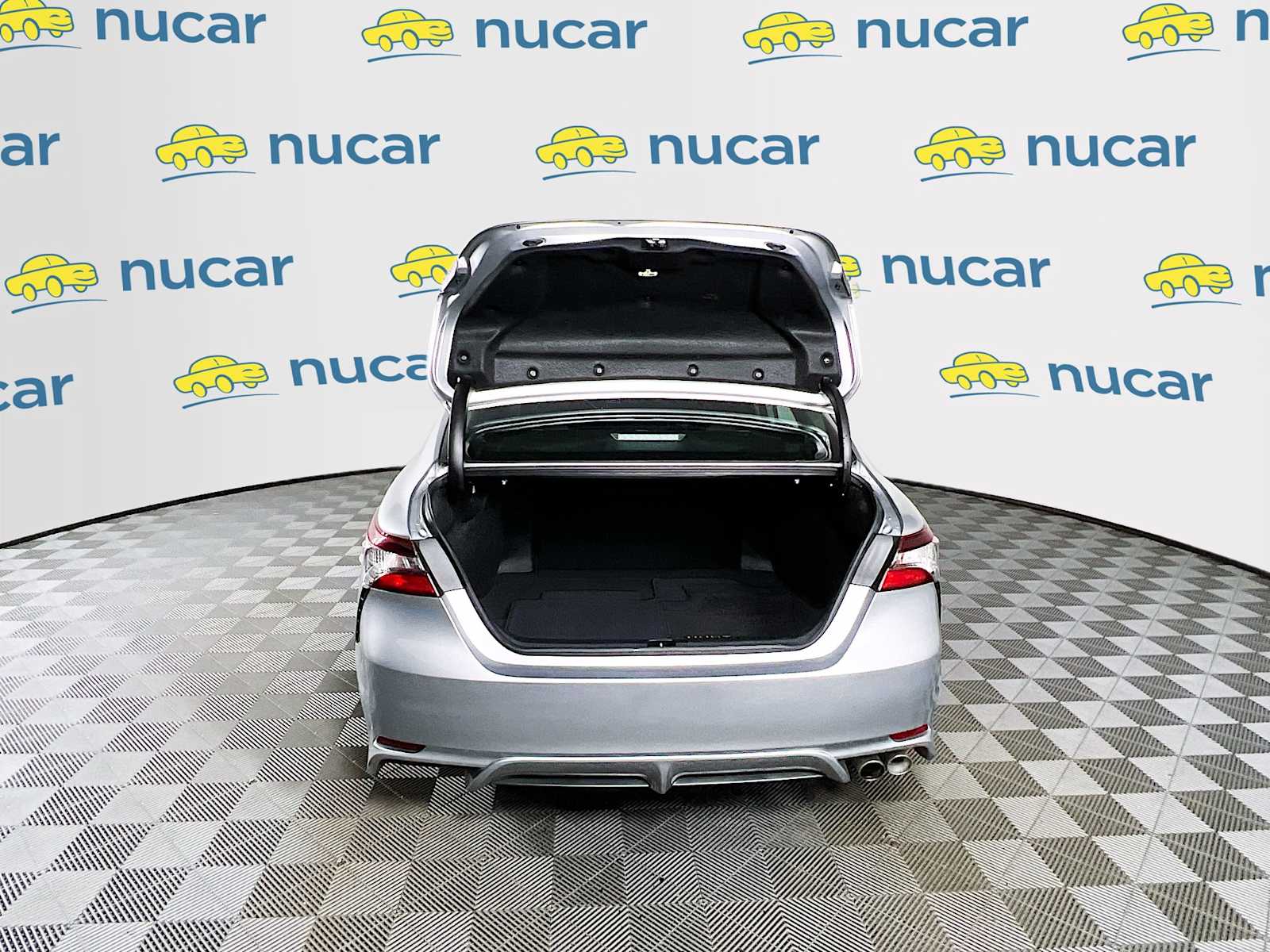 2023 Toyota Camry SE - Photo 24