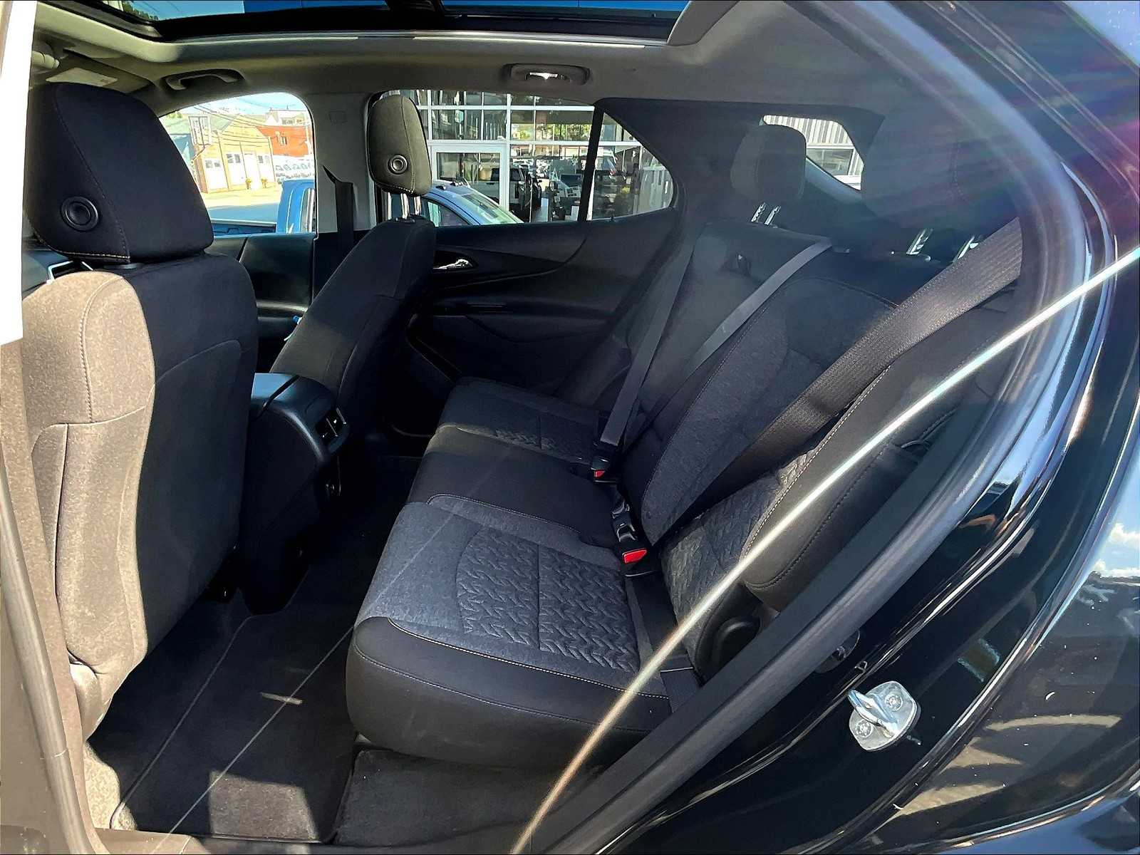 2022 Chevrolet Equinox LT - Photo 15