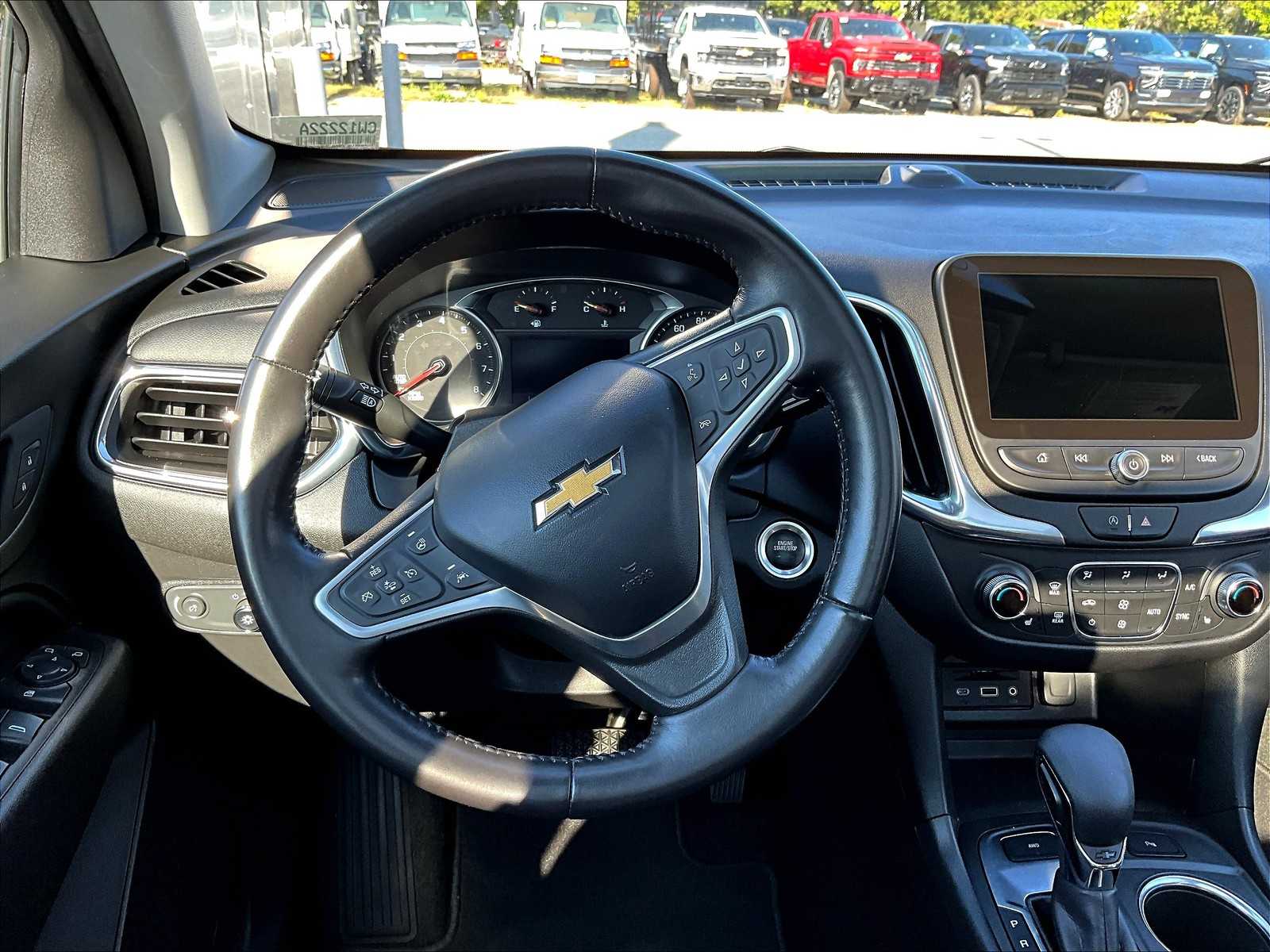 2022 Chevrolet Equinox LT - Photo 17