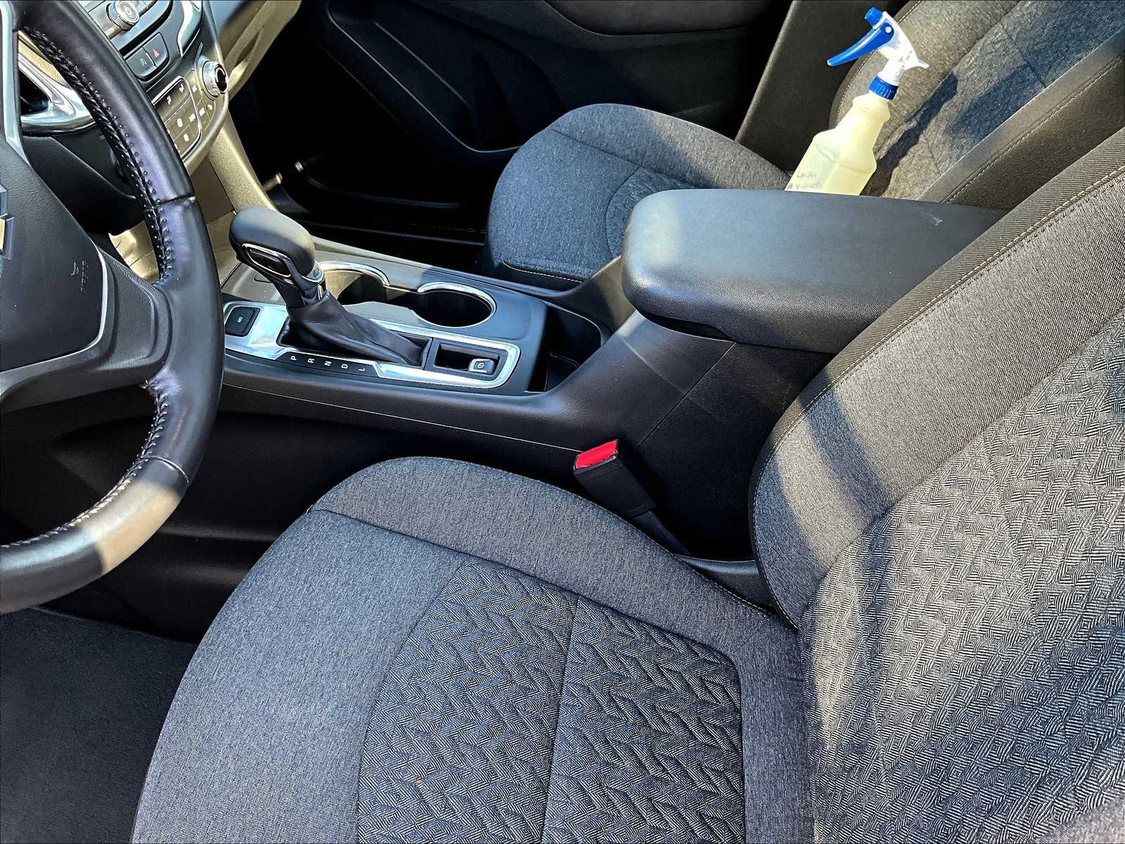 2022 Chevrolet Equinox LT - Photo 20