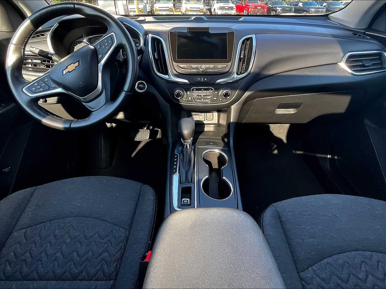 2022 Chevrolet Equinox LT - Photo 21