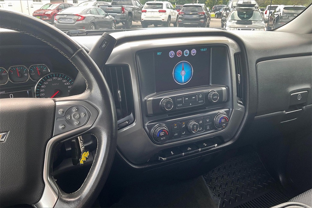 2017 Chevrolet Silverado 1500 LT - Photo 17