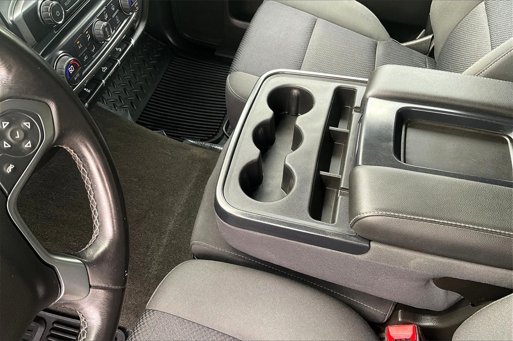 2017 Chevrolet Silverado 1500 LT - Photo 19