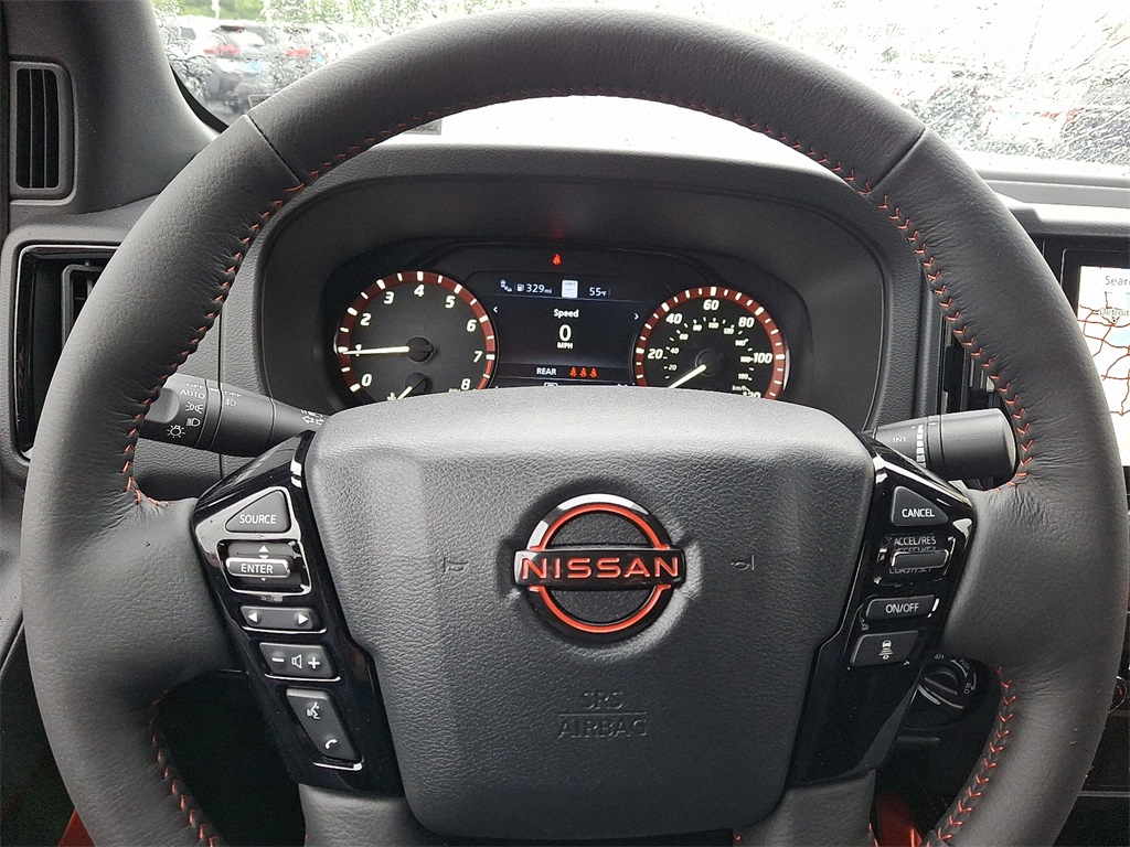 2025 Nissan Frontier PRO-4X - Photo 14
