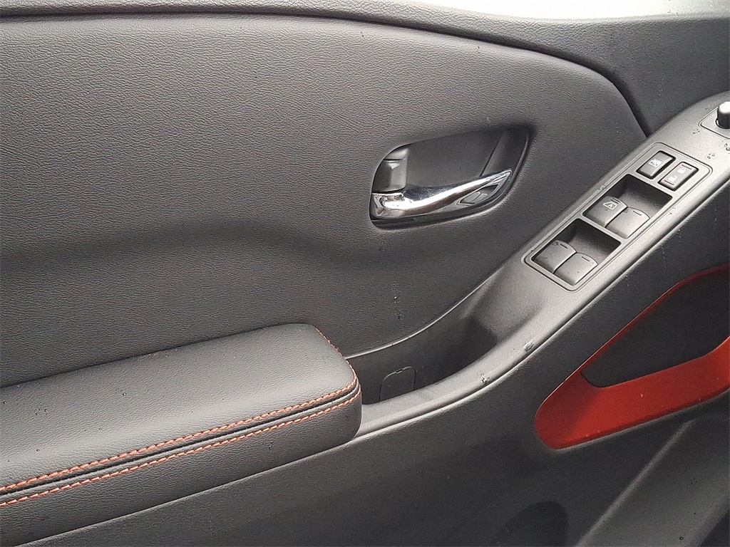 2025 Nissan Frontier PRO-4X - Photo 7