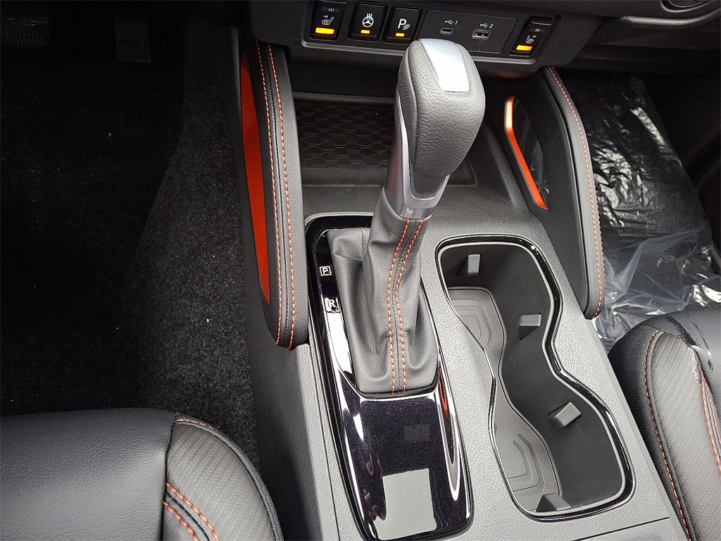 2025 Nissan Frontier PRO-4X - Photo 9